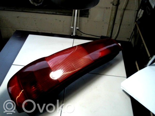 Fiat Punto (176) Lampă spate în caroserie 