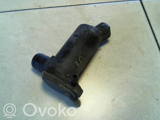 Ford Fiesta Windscreen/windshield washer pump 