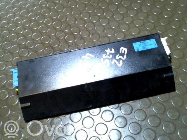 BMW 7 E32 Air conditioning/heating control unit 