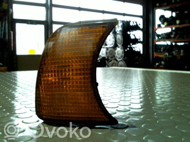 BMW 5 E34 Front indicator light 