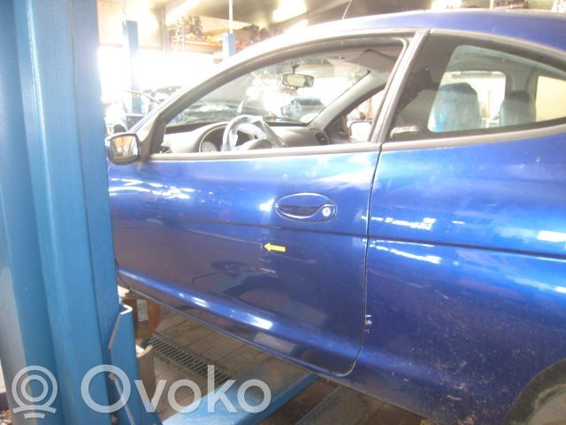 Ford Puma Durvis 