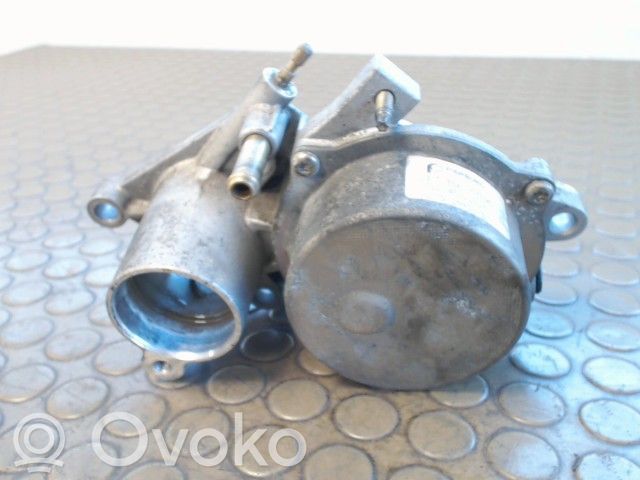 Ford Mondeo Mk III Pompa a vuoto 