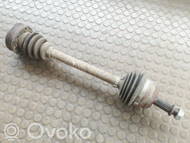 Volkswagen Golf II Półoś przednia 