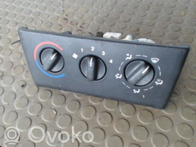 Opel Vectra B Climate control unit 