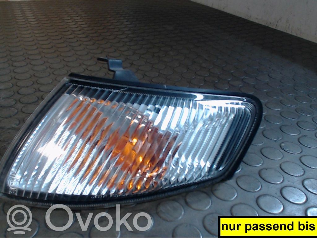 Mazda 626 Front indicator light 