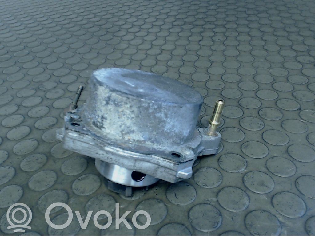 Opel Astra H Siurblys vakuumo 