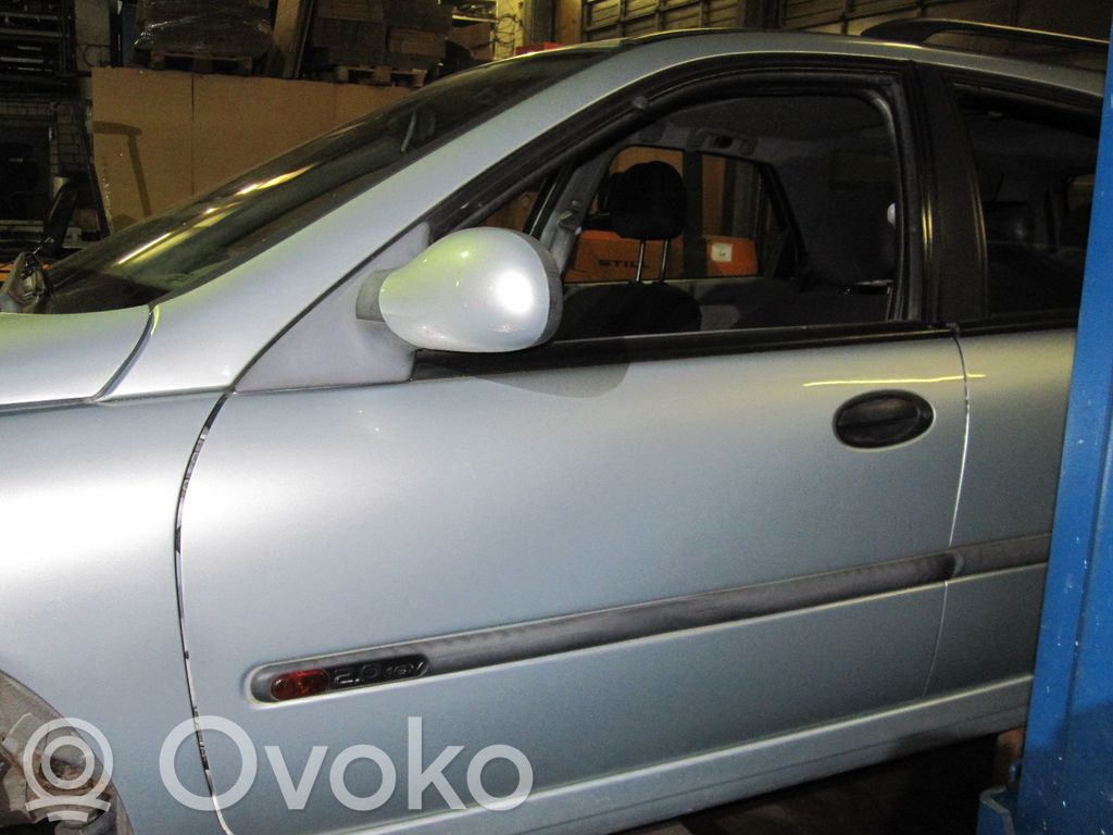 Renault Laguna I Puerta delantera 