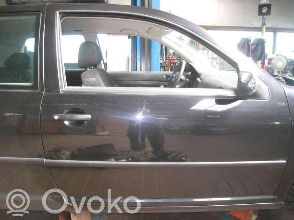 Volkswagen Golf IV Ușă față