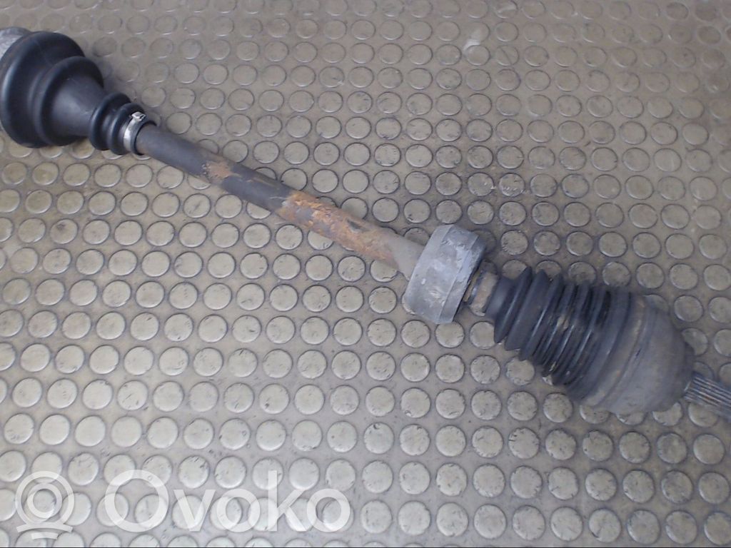 Renault 19 Etuvetoakseli 