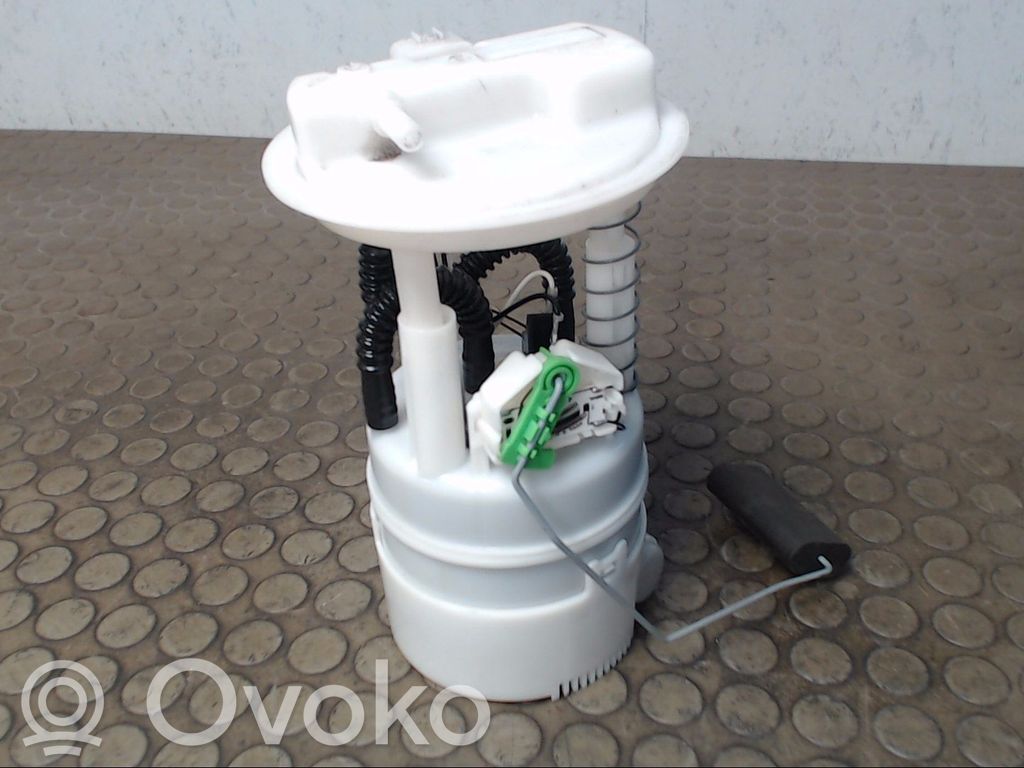 Renault Twingo II Pompe d'injection de carburant à haute pression