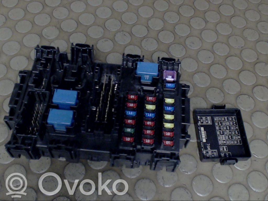 Fuse box set   76MB