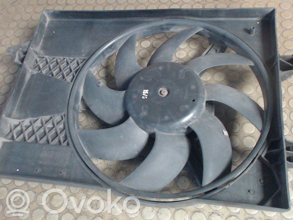 Ford Fusion Elektrisks radiatoru ventilators 