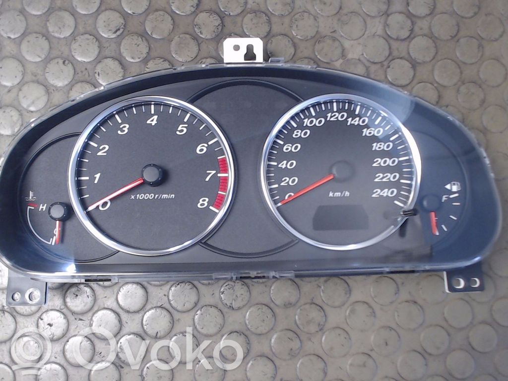 Mazda 6 Kojelaudan kehys 