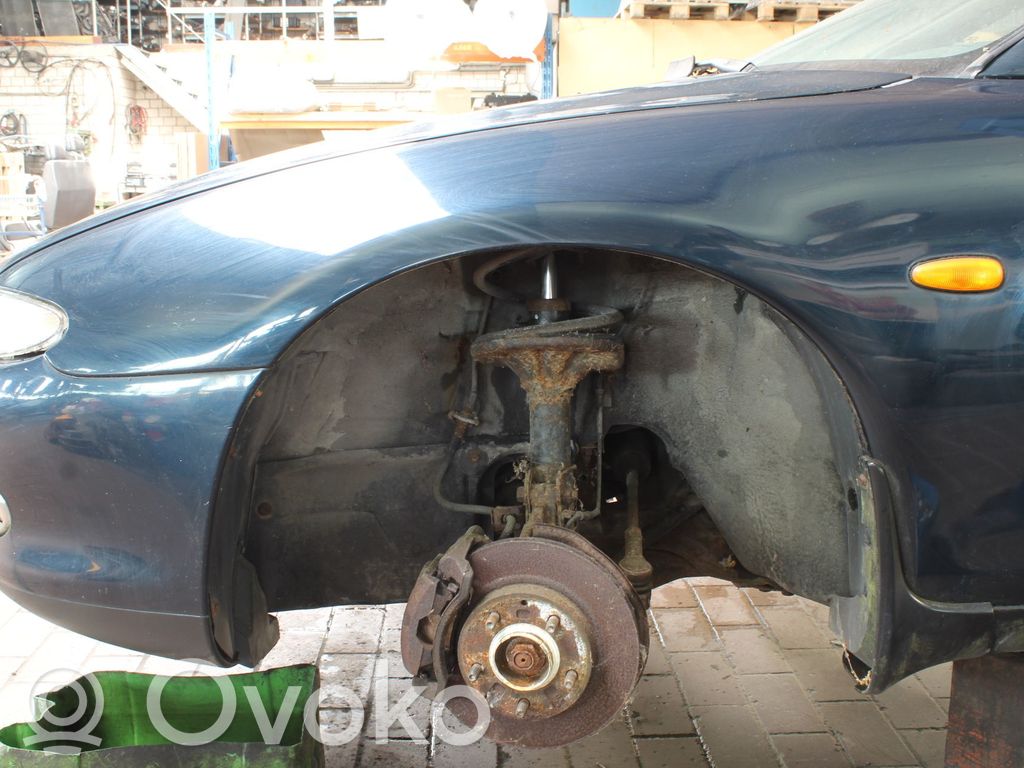 Mazda Xedos 6 Lokasuoja 