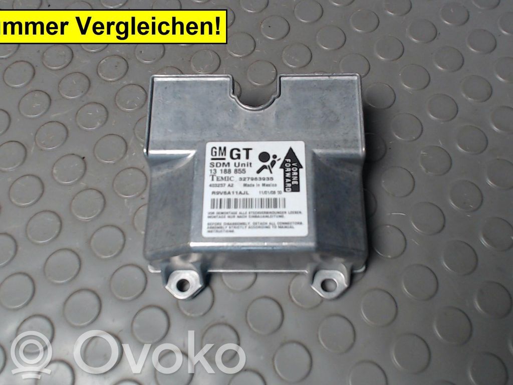 Opel Astra H Airbag control unit/module 