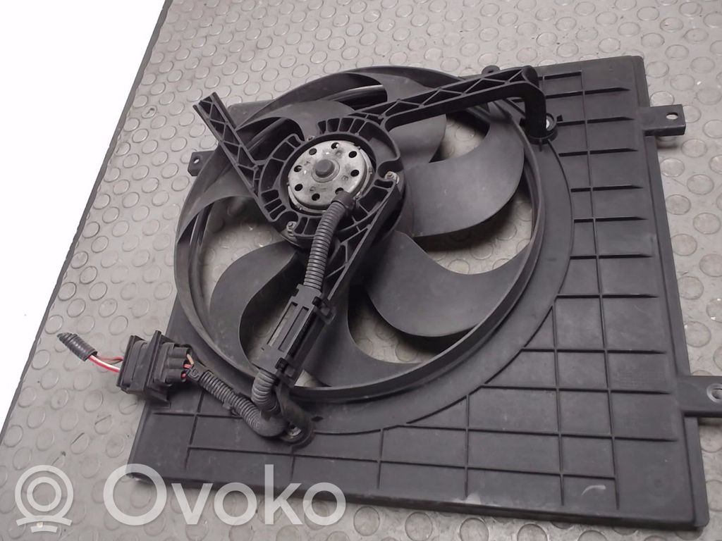 Skoda Fabia Mk1 (6Y) Ventilatore di raffreddamento elettrico del radiatore 