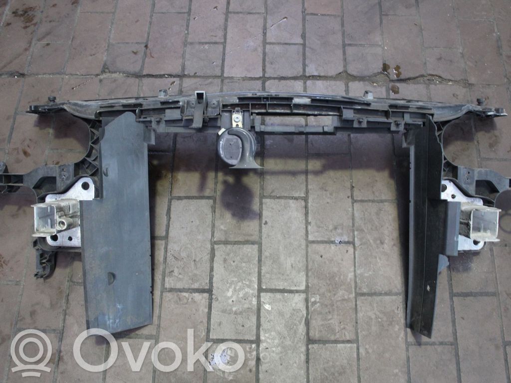 Renault Megane II Suport superior panou fixare radiatoare