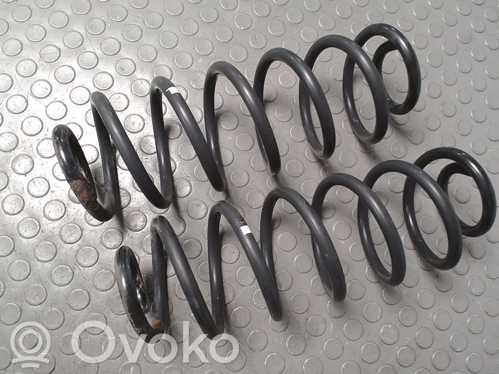 Volkswagen Golf V Arc elicoidal spate 