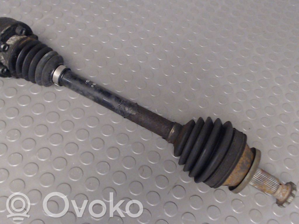 Volkswagen Polo IV 9N3 Eje de transmisión delantero 