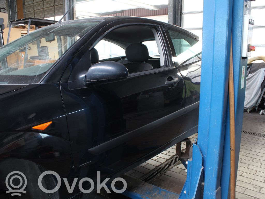 Ford Focus Дверь 