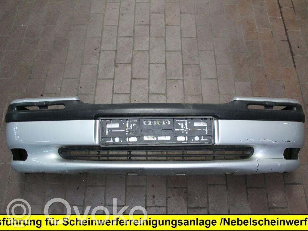 Opel Sintra Parachoques delantero 