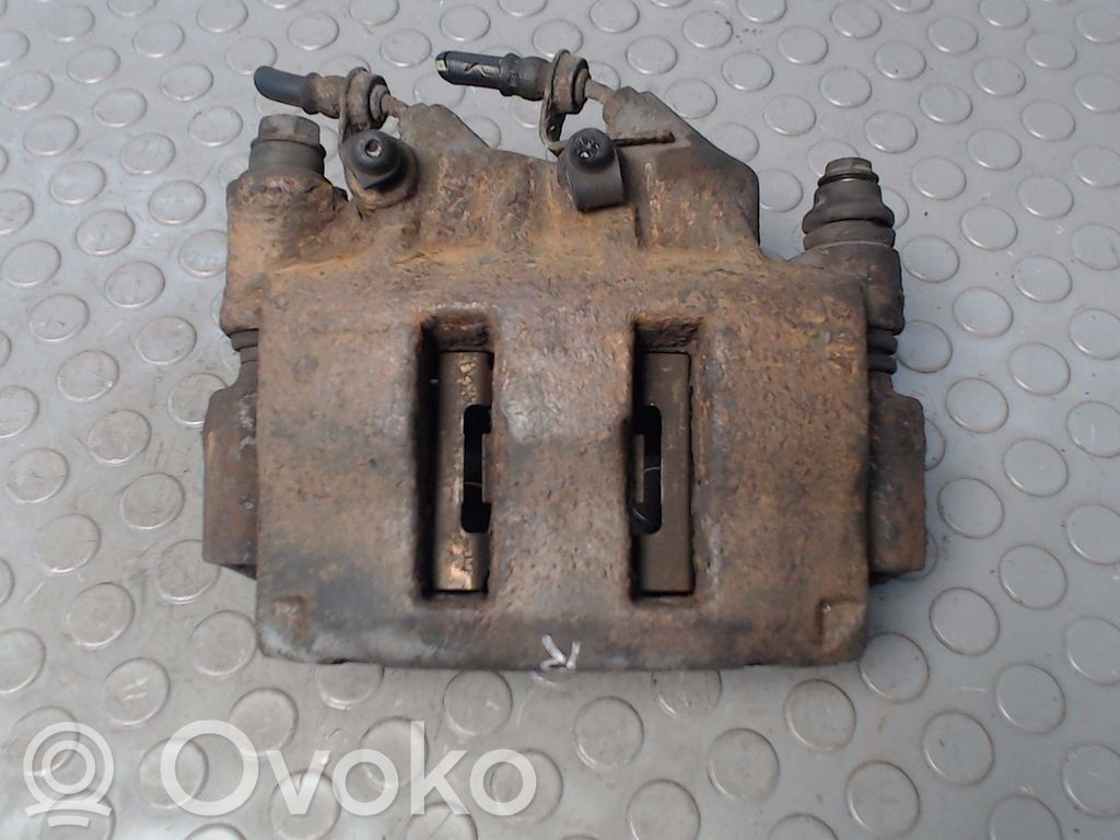Opel Movano A Etujarrusatula 