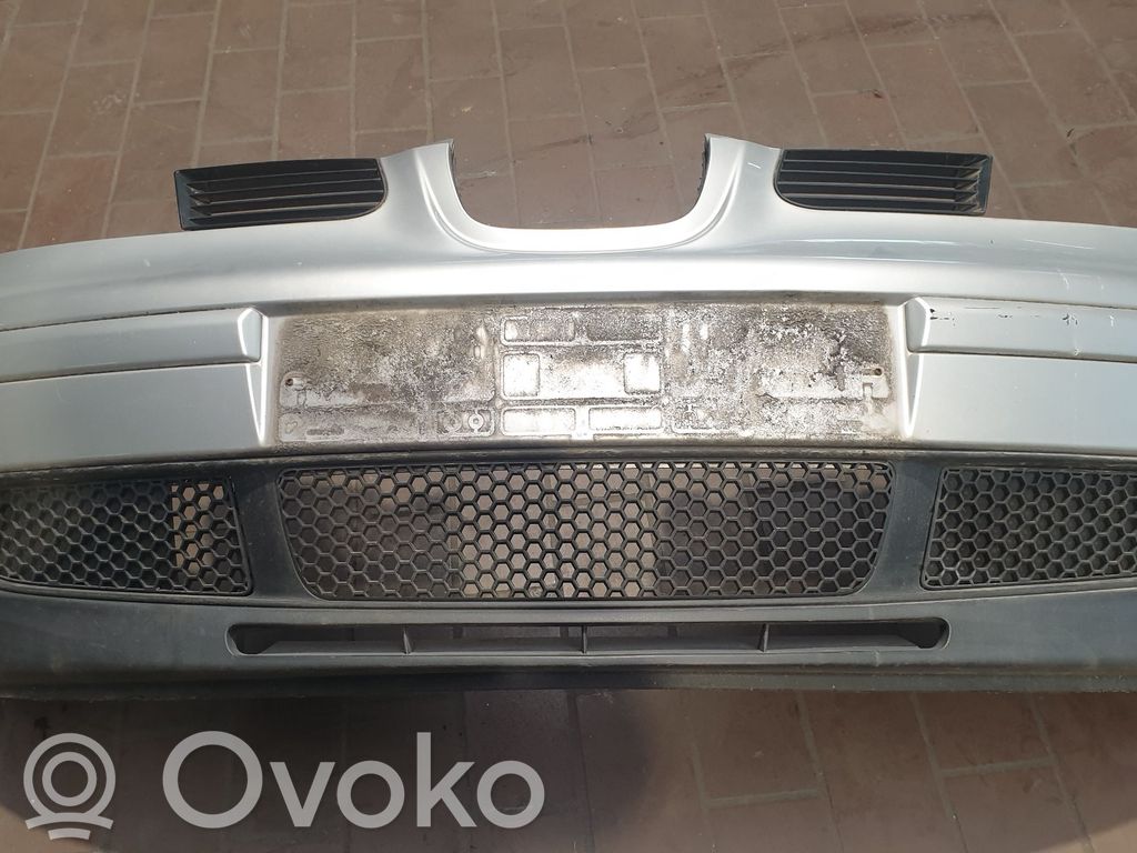 Seat Arosa Paraurti anteriore 