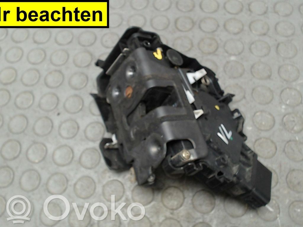 Ford Focus C-MAX Front door lock 