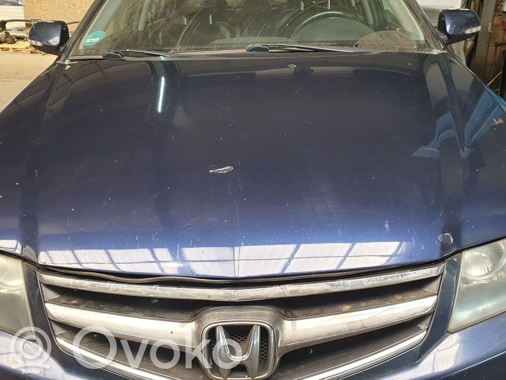 Honda Accord Konepelti 