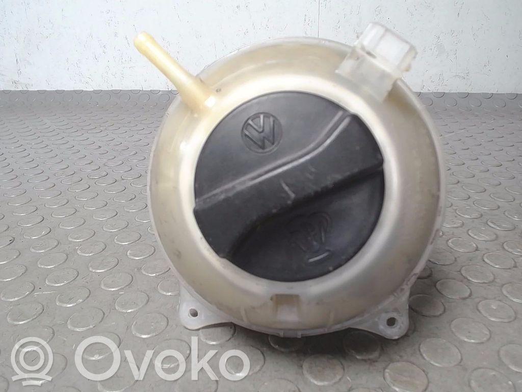 Volkswagen PASSAT B4 Aušinimo skysčio išsiplėtimo bakelis 