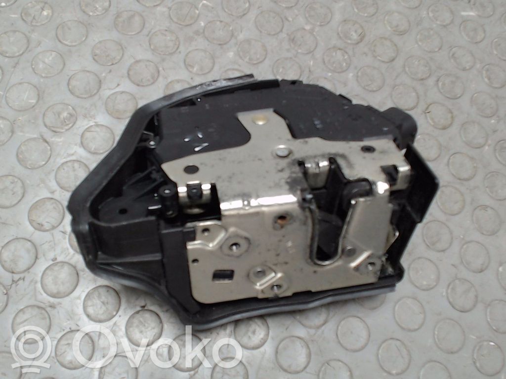 BMW X5 E53 Front door lock 