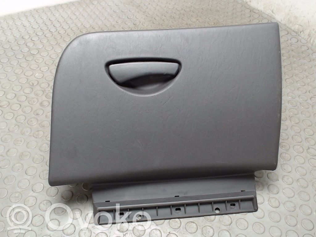 Ford Focus Glove box set 