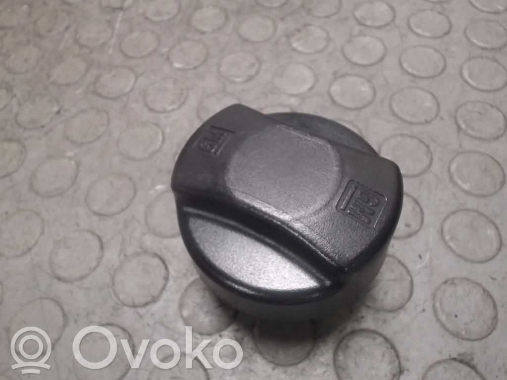 Opel Vectra B Degalų bako užsukamas dangtelis 