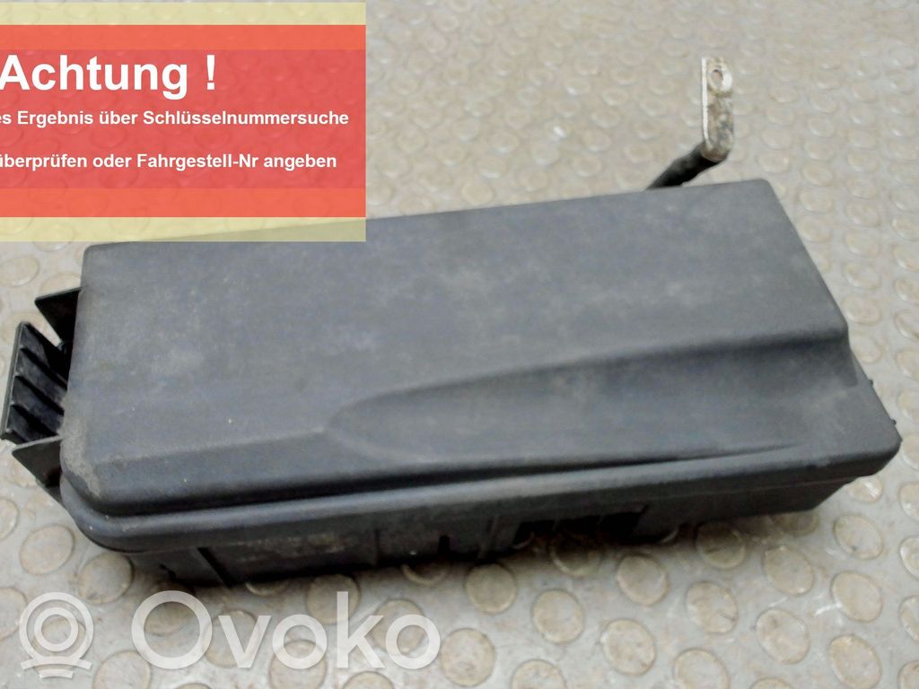 Fuse box set   JG,13240245,519179105