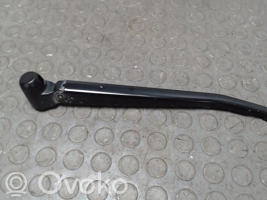 Brazo del limpiaparabrisas trasero   NICHTZUTREFFEND
