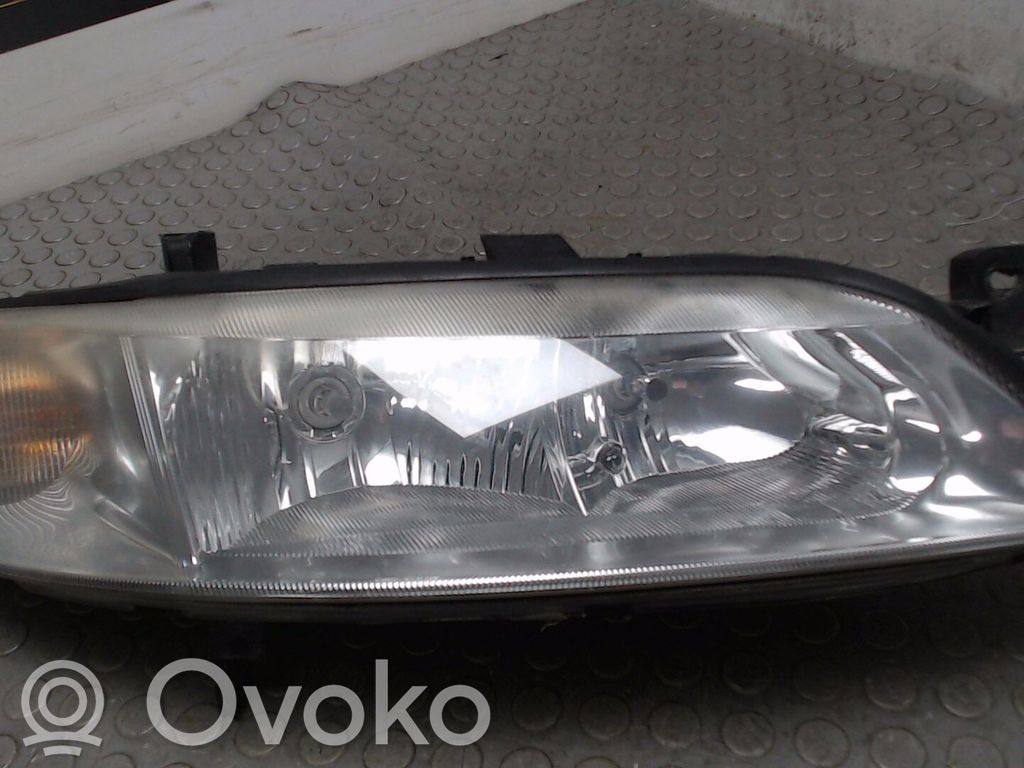 Opel Vectra B Far 