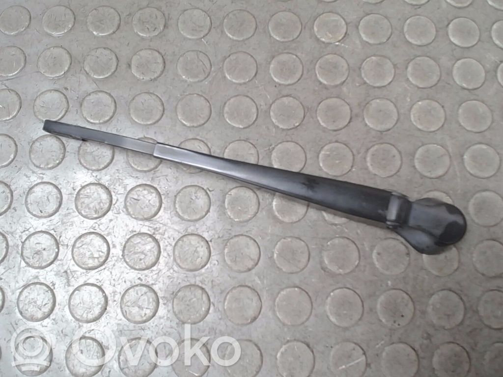 Ford Fiesta Wischerarm Heckscheibe 