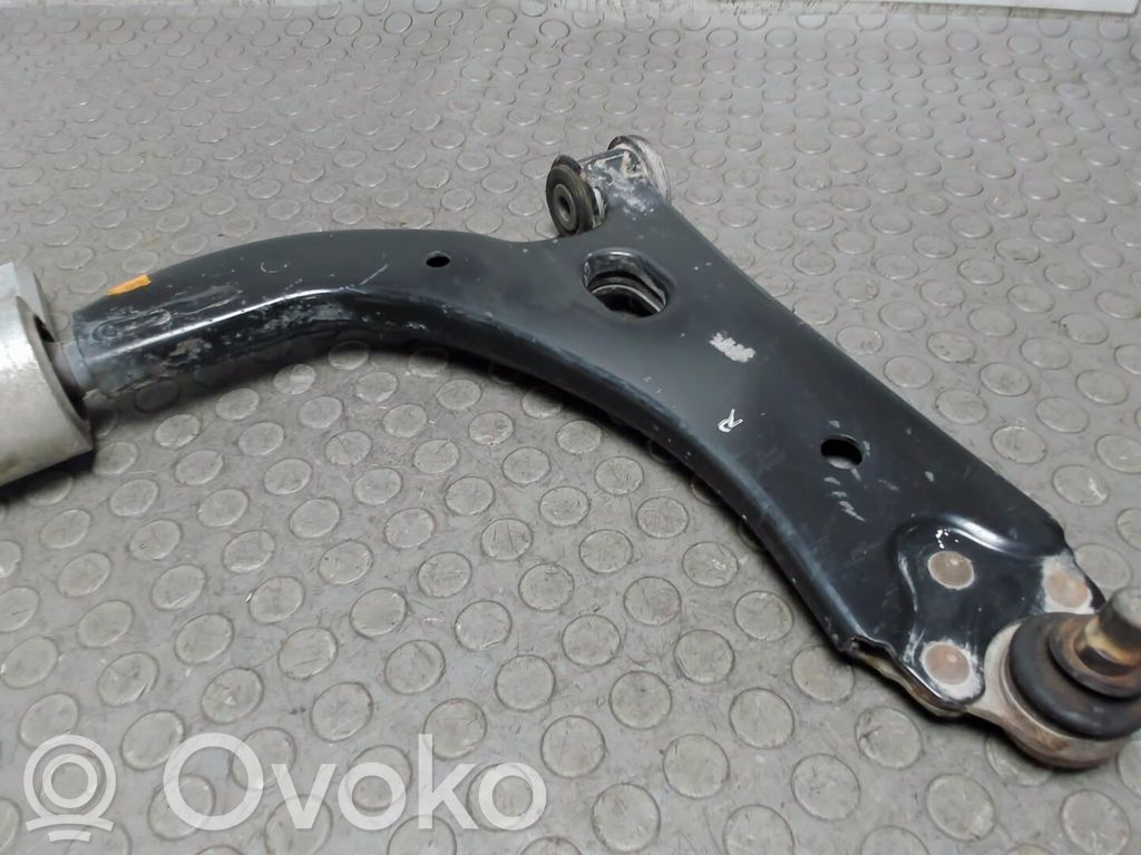 Priekinė šakė   DD3234300A,DD3234300