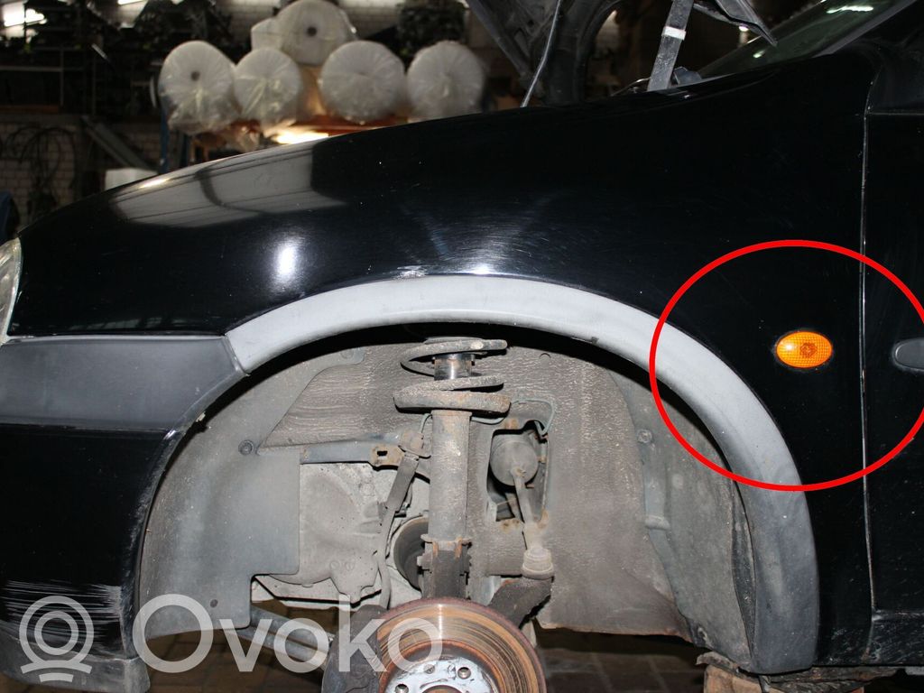 Opel Corsa B Aripă 