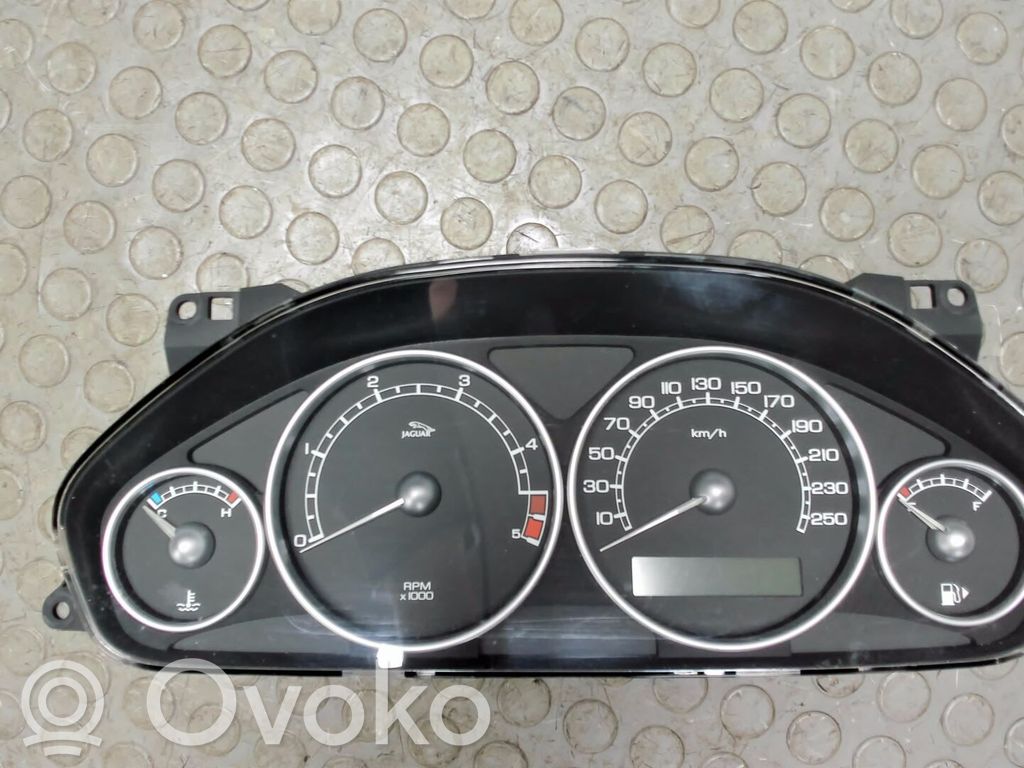 Jaguar X-Type Dashboard trim 