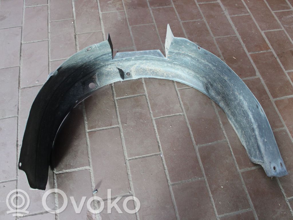 Opel Corsa C Nadkole przednie 