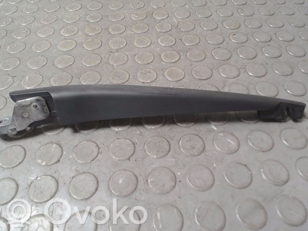 Citroen C4 I Galinio stiklo valytuvo kojelė 