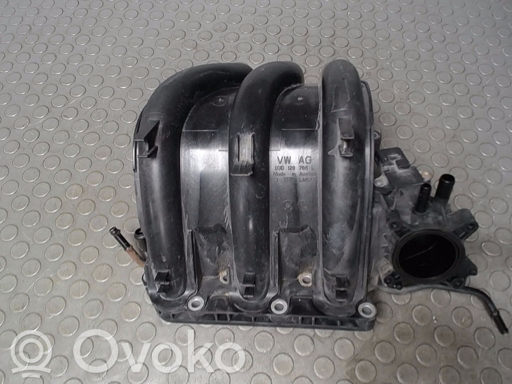 Volkswagen Fox Colector de admisión 