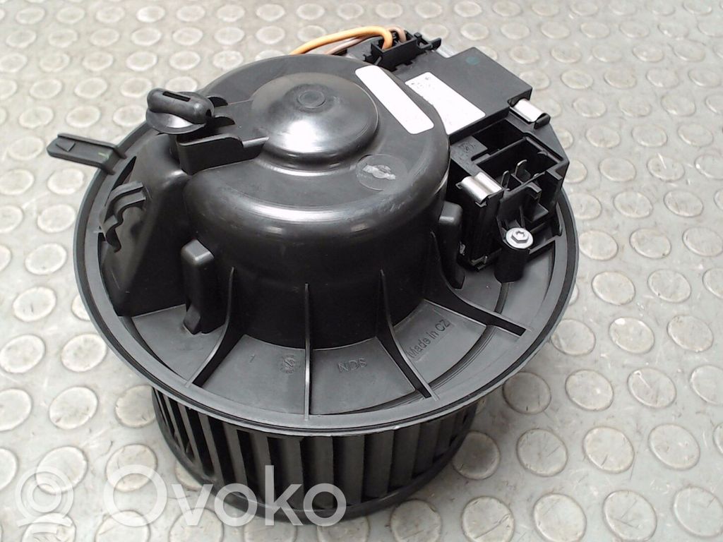 Volkswagen Golf V Ventilatore di raffreddamento elettrico del radiatore 