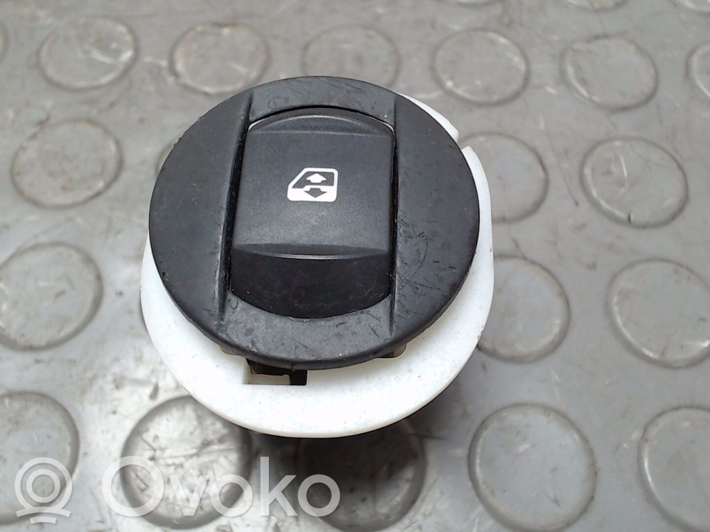 Przyciski szyb   8200214939