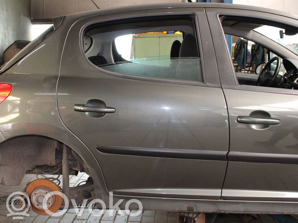 Puerta trasera   9008P5,9008P5,9008S6
