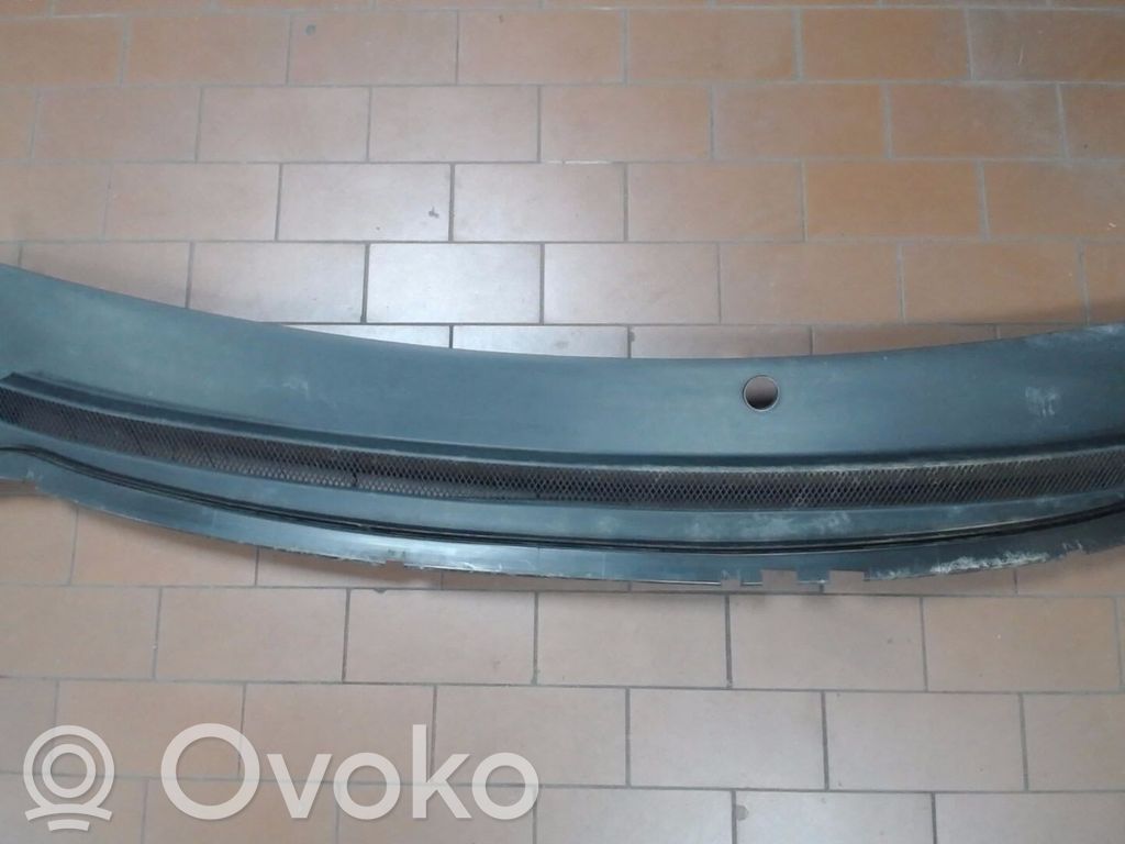 Ford Focus Front bodywork piece 