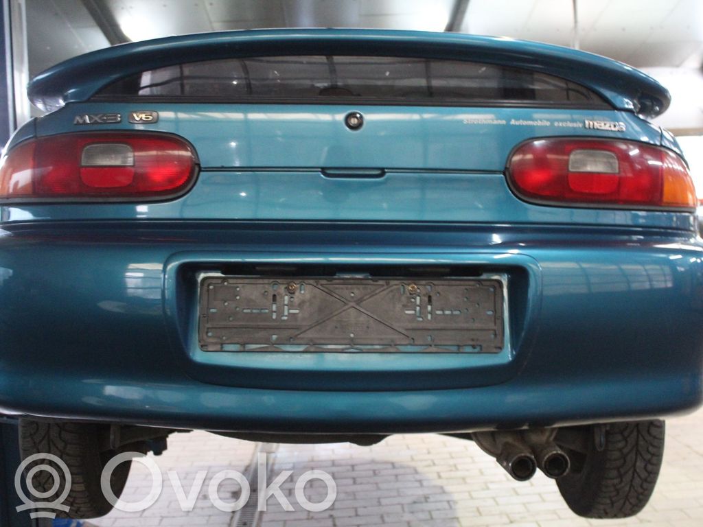 Mazda MX-3 Bamperis 