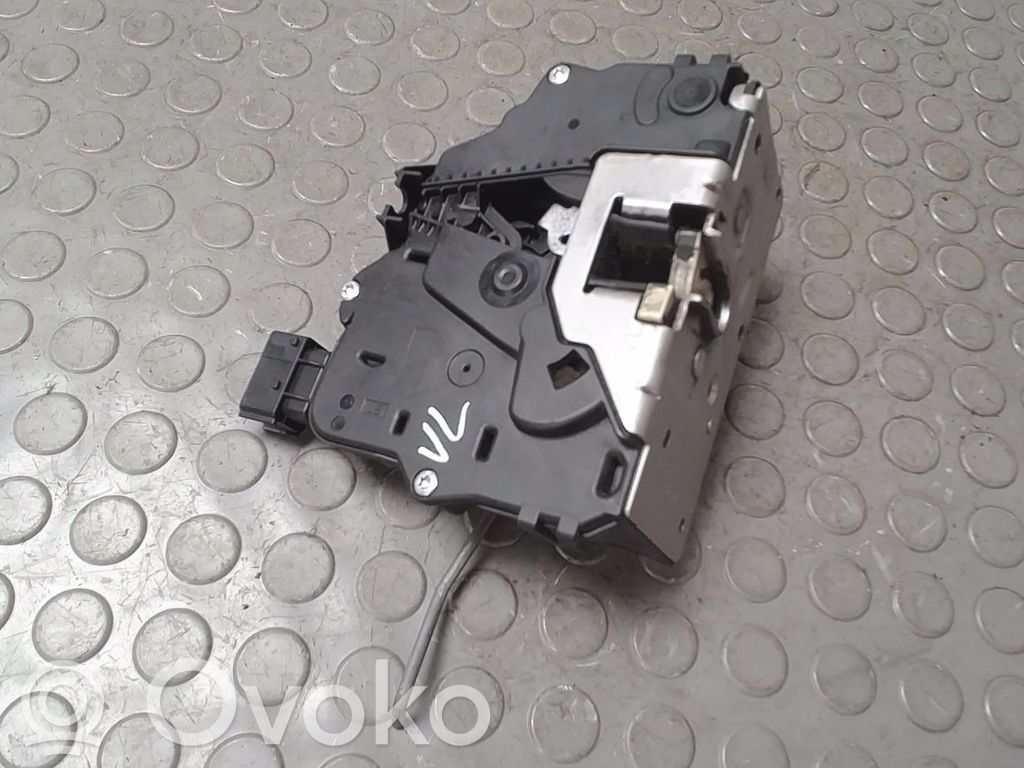 Opel Corsa D Priekinė durų spyna 