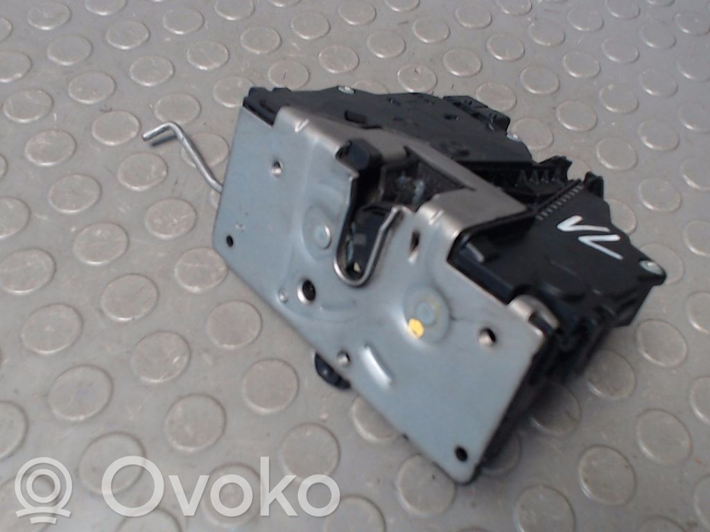 Opel Corsa D Priekinė durų spyna 